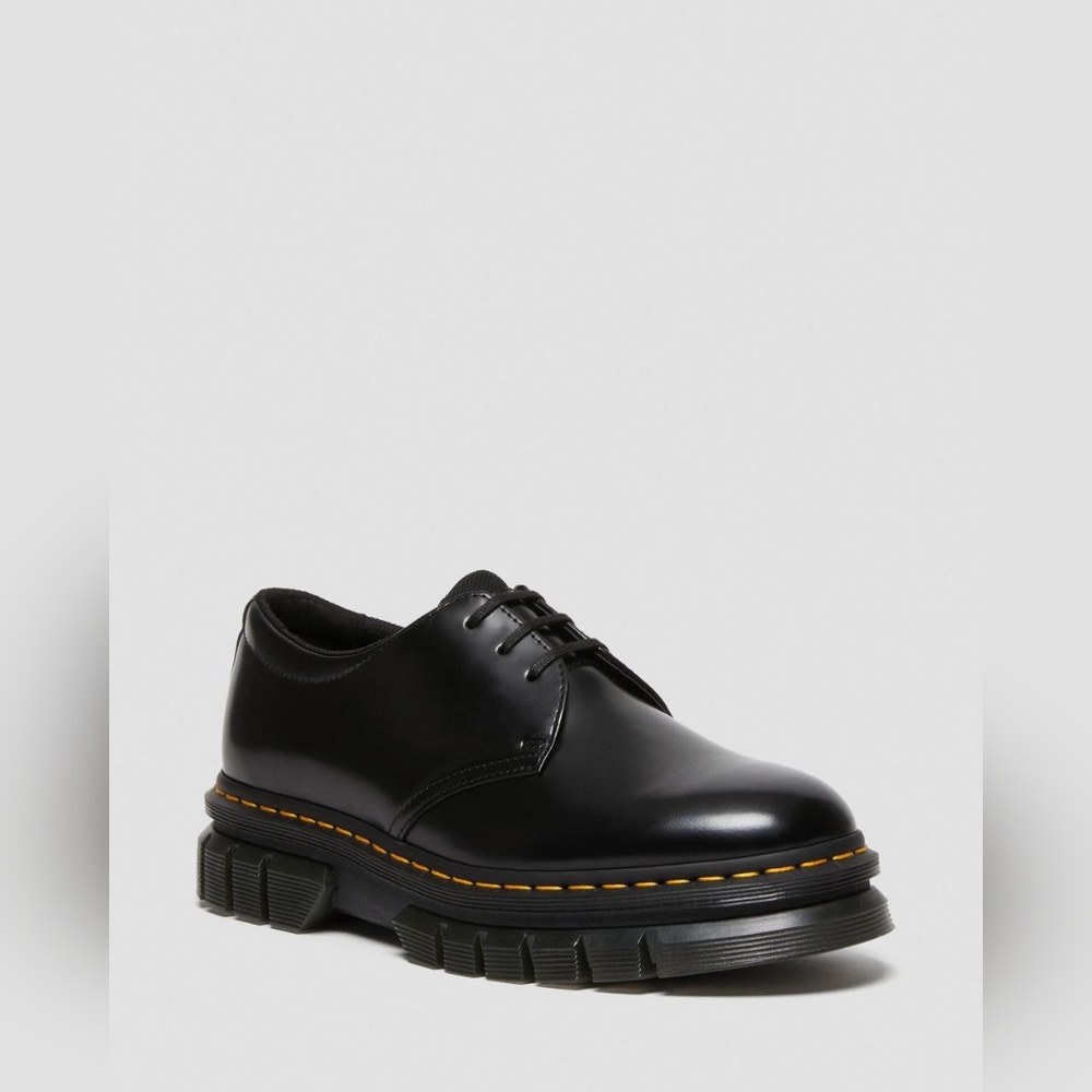 NIB Dr Marten's RIKARD POLISHED SMOOTH LEATHER PLATFORM SHOES. Unisex size 8